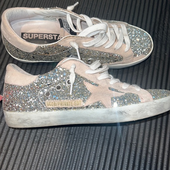 Golden Goose - Picture 2 of 3